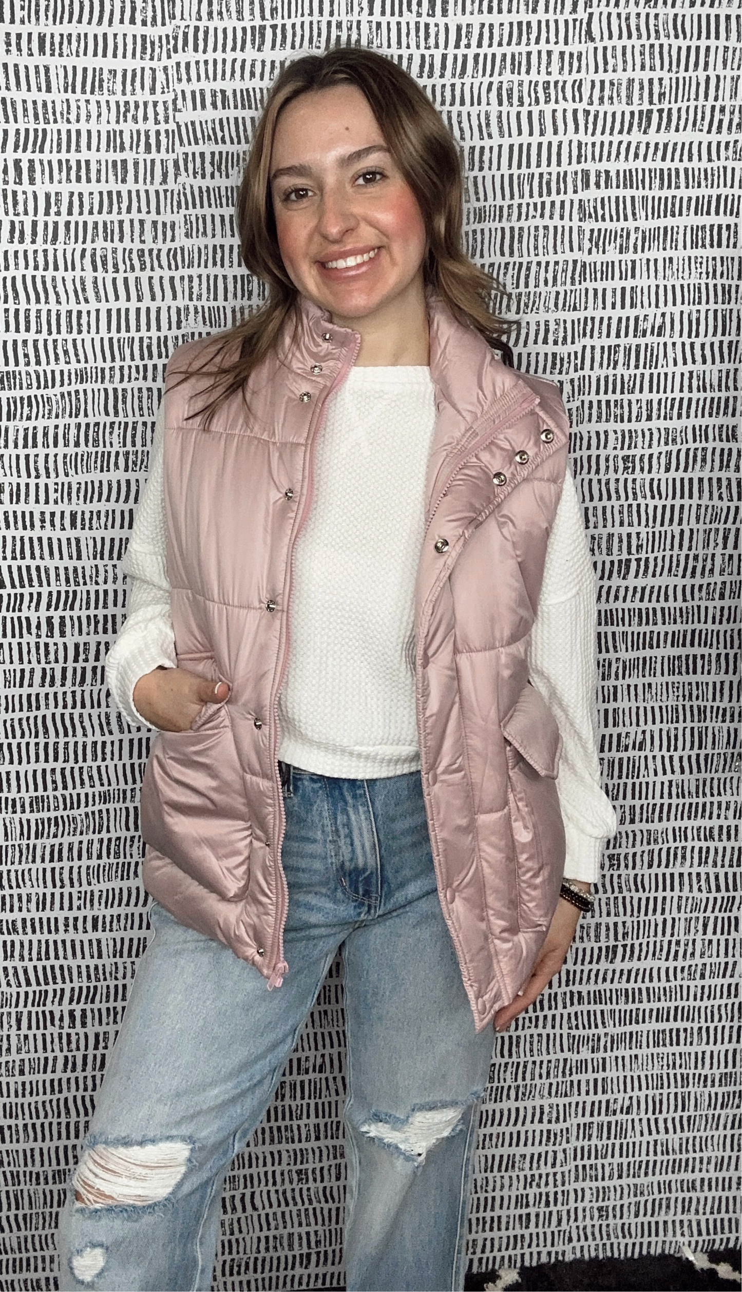 Flap Pocket detail padded vest