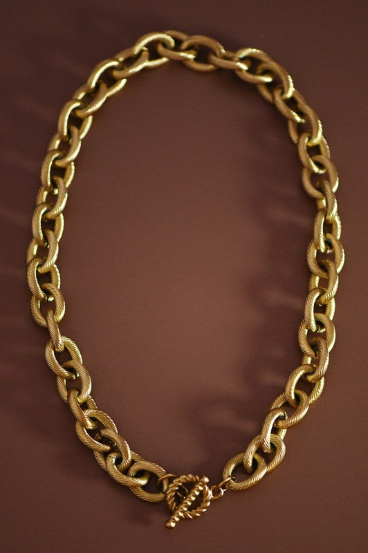 18K Chunky Etched Chain Necklace