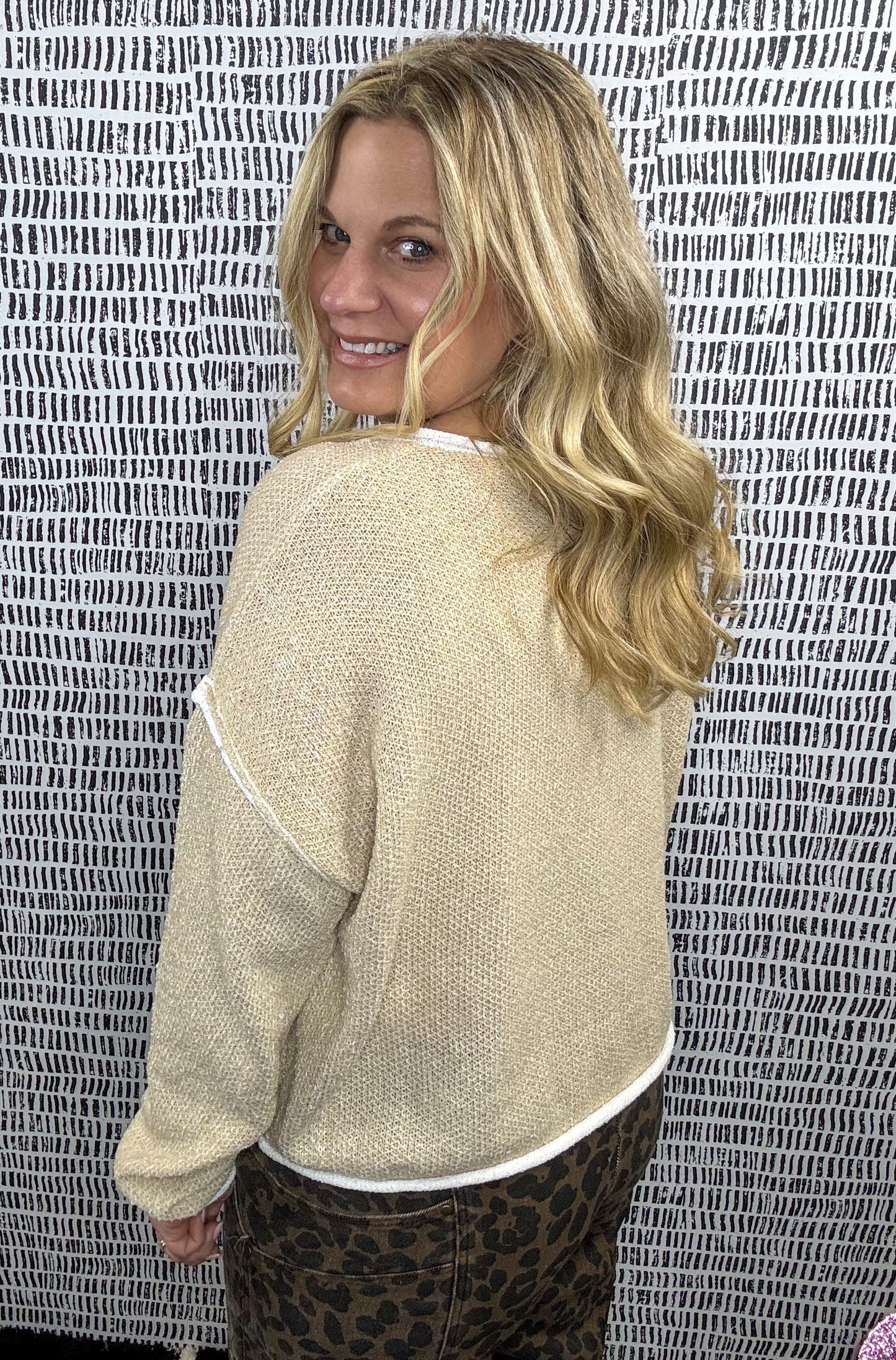 Round Neck Sweater Top