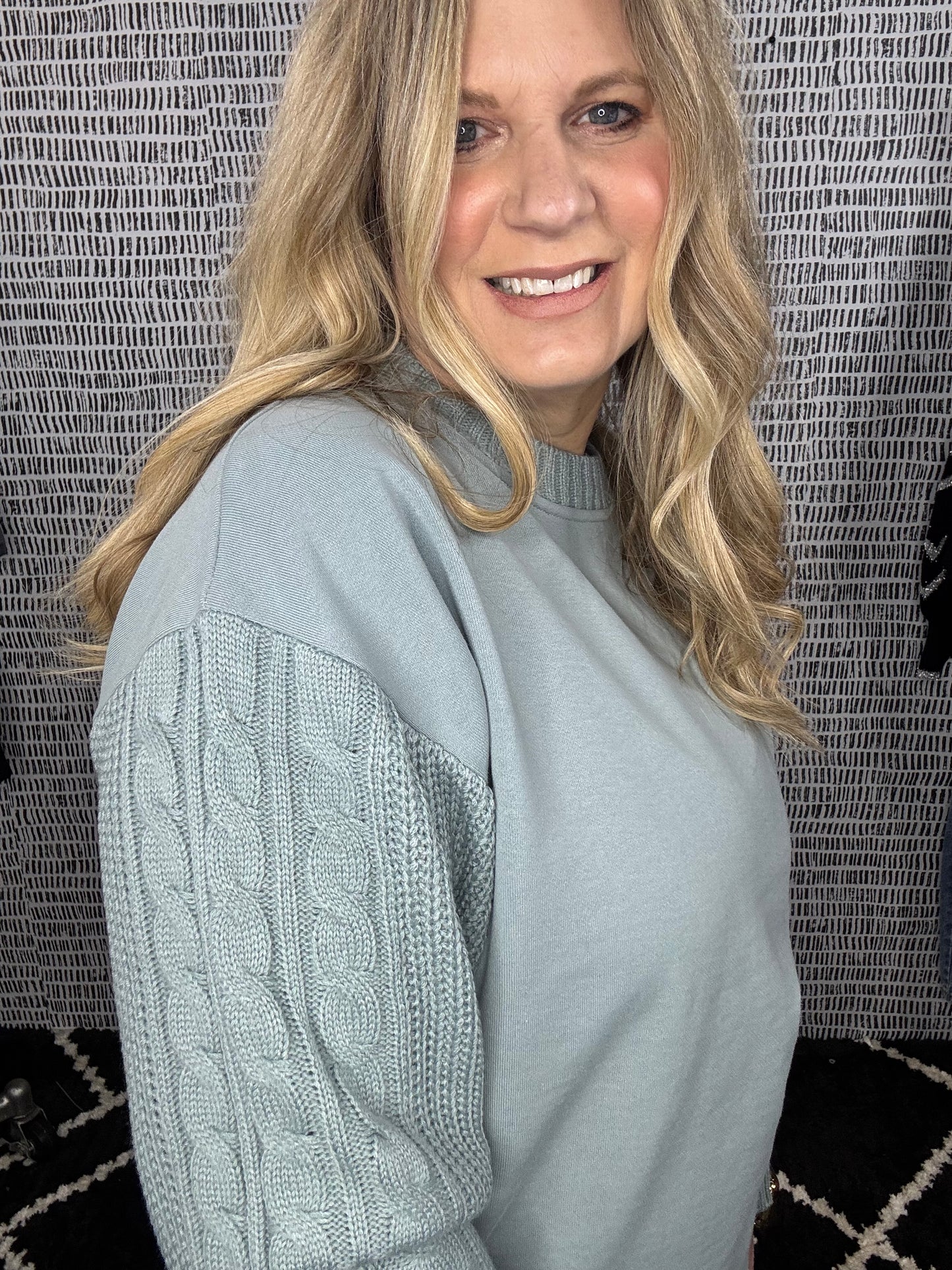 Hybrid Sweater Crew Neck