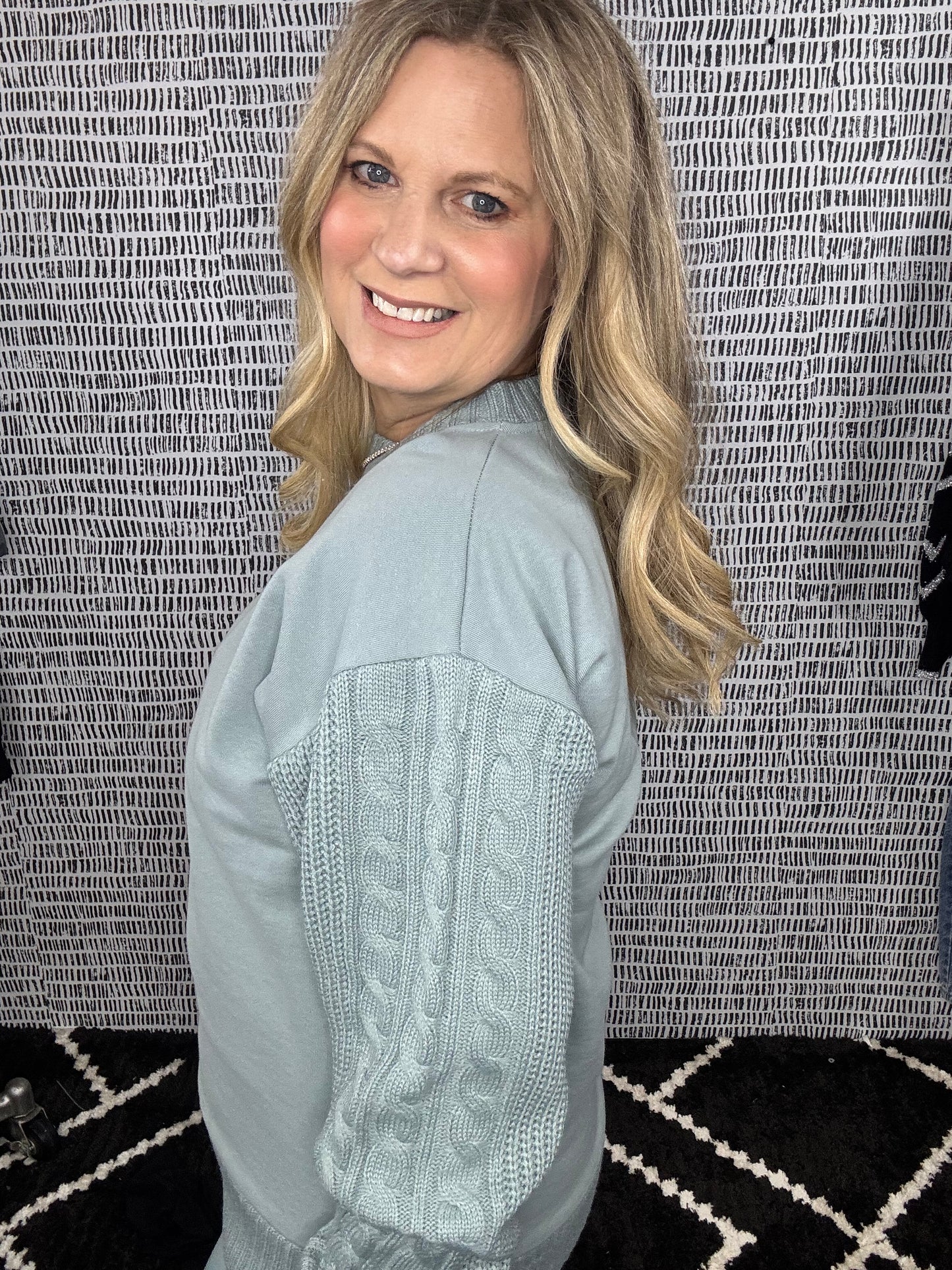 Hybrid Sweater Crew Neck
