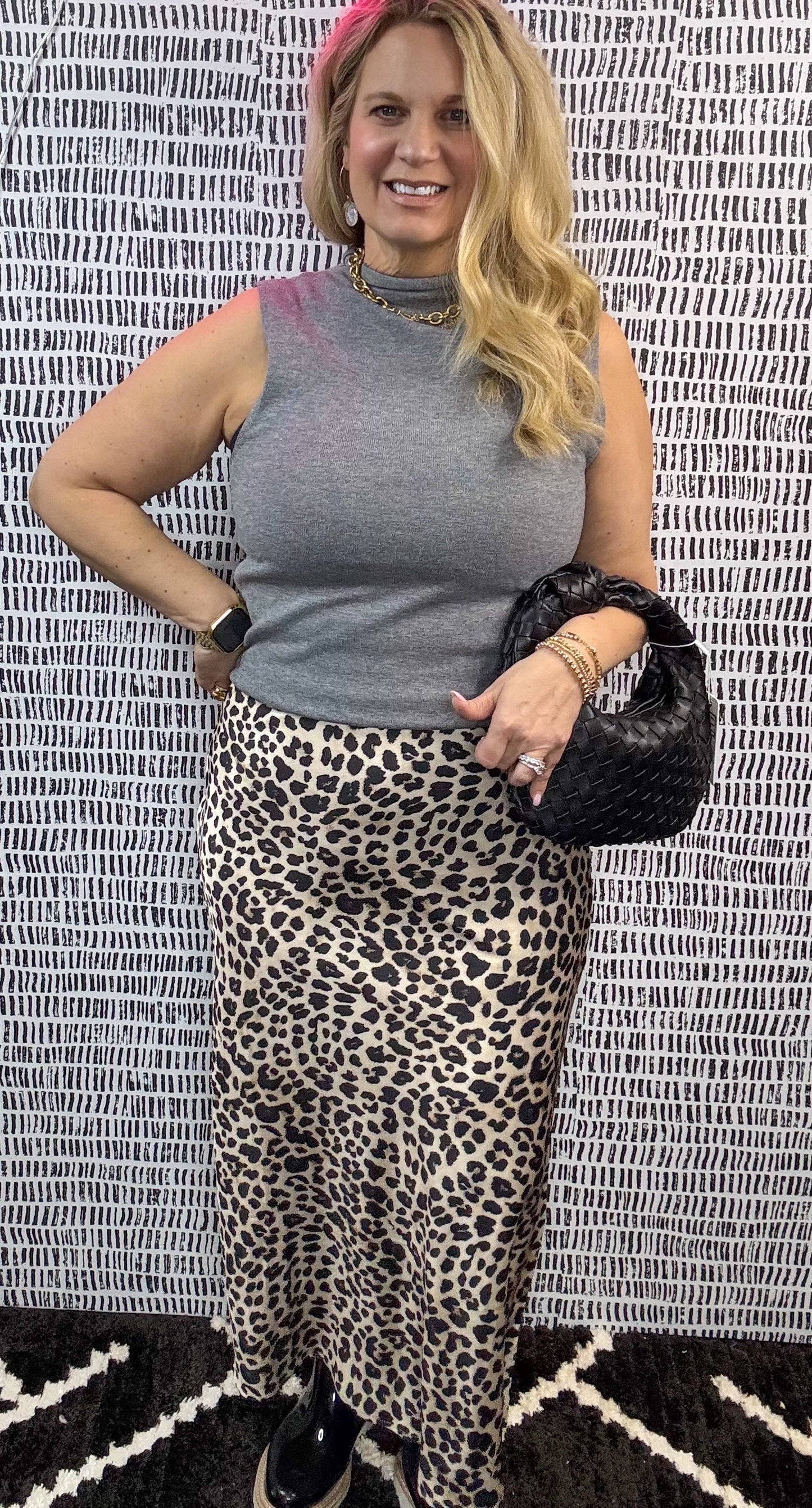 Mock Neck Sleeveless Knit Top