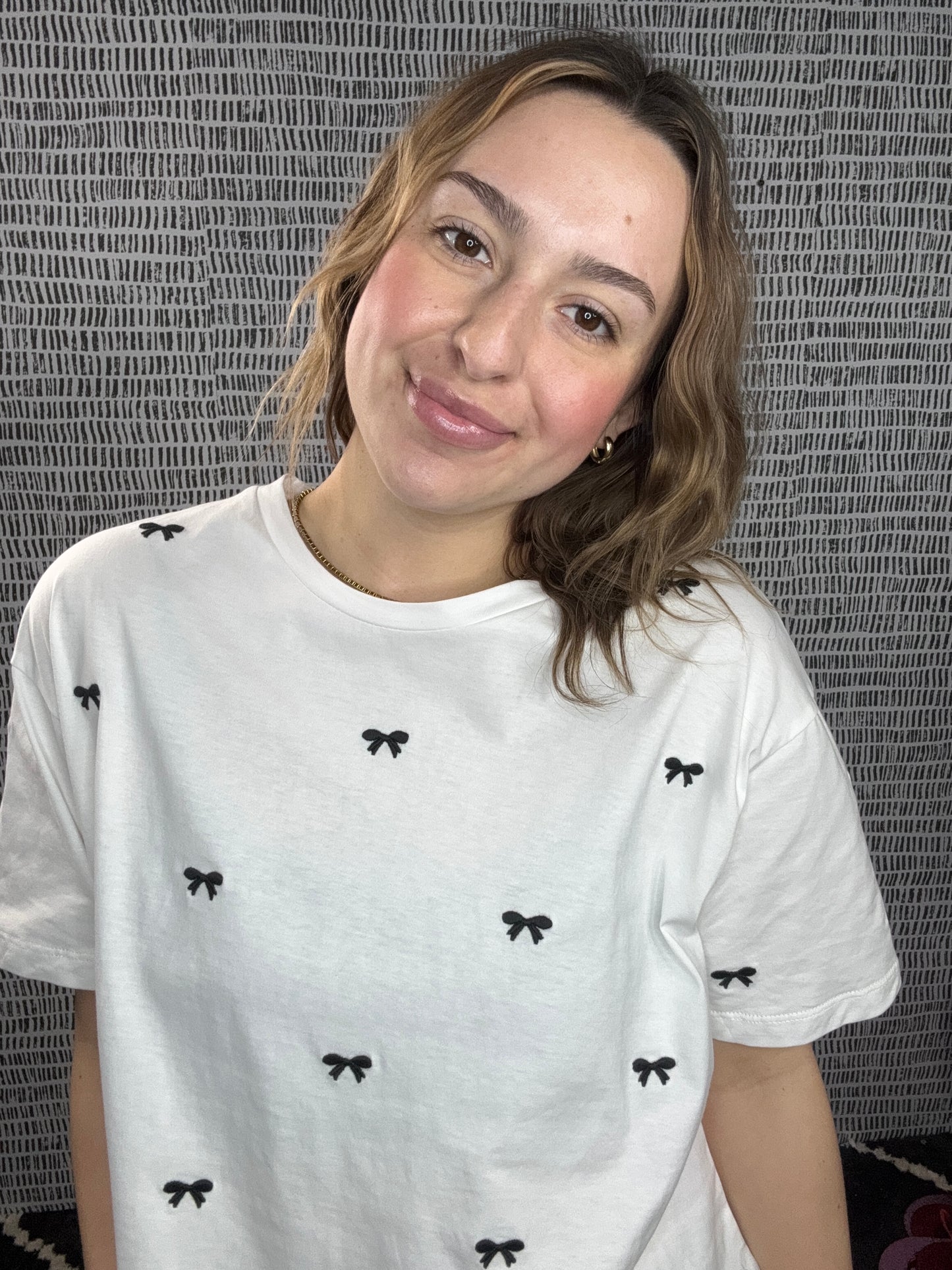 Bow Embroidered 100%Cotton Short-Sleeve Knit Top