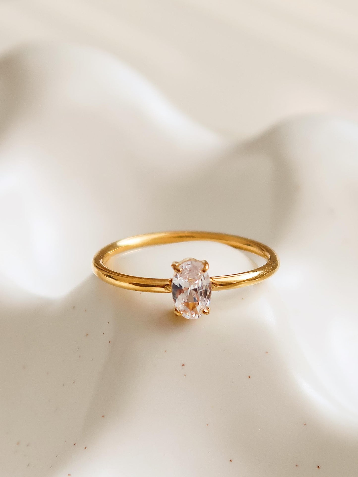 18K Gold Non-Tarnish CZ Square Thin Ring