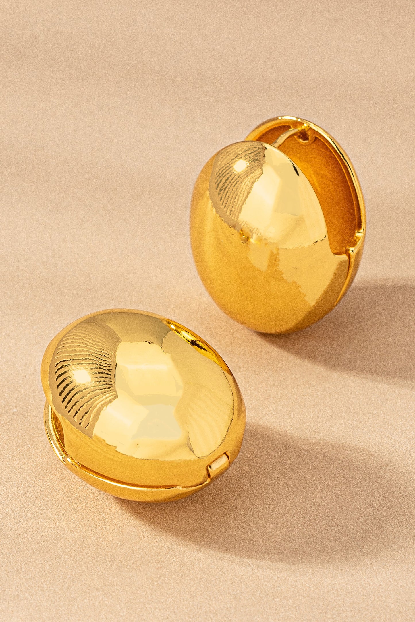Large Premium Stainless Steel Eggshell Earring