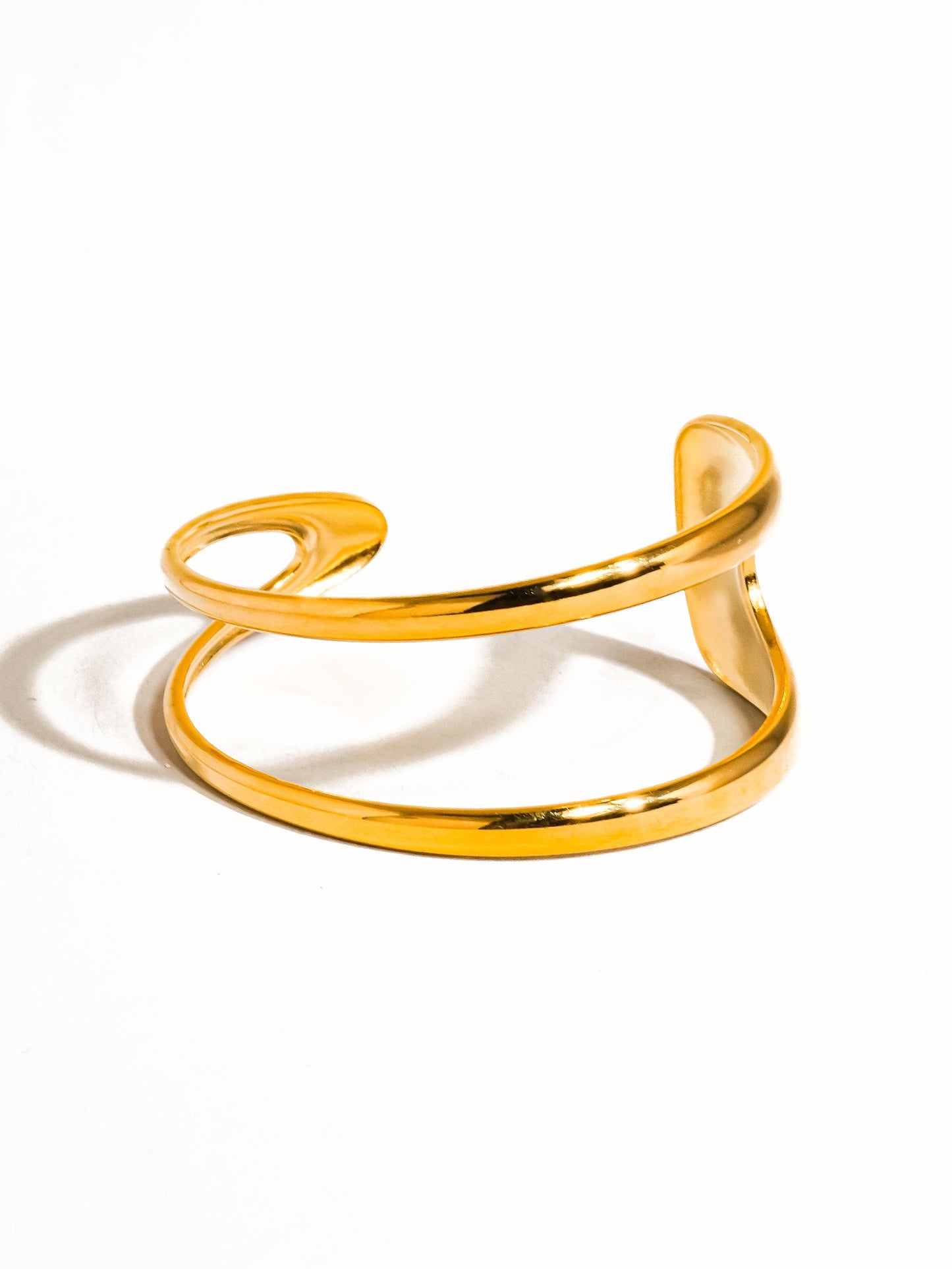 18K Gold Non-Tarnish Double Strap Bracelet