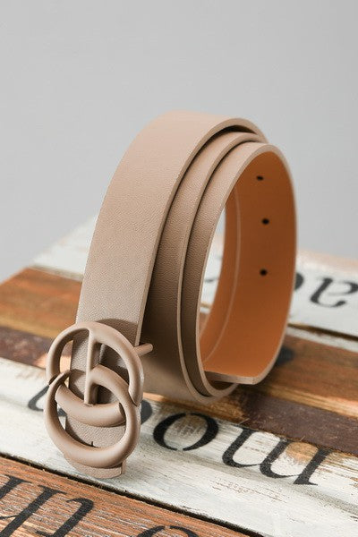 Matte G Buckle Belt