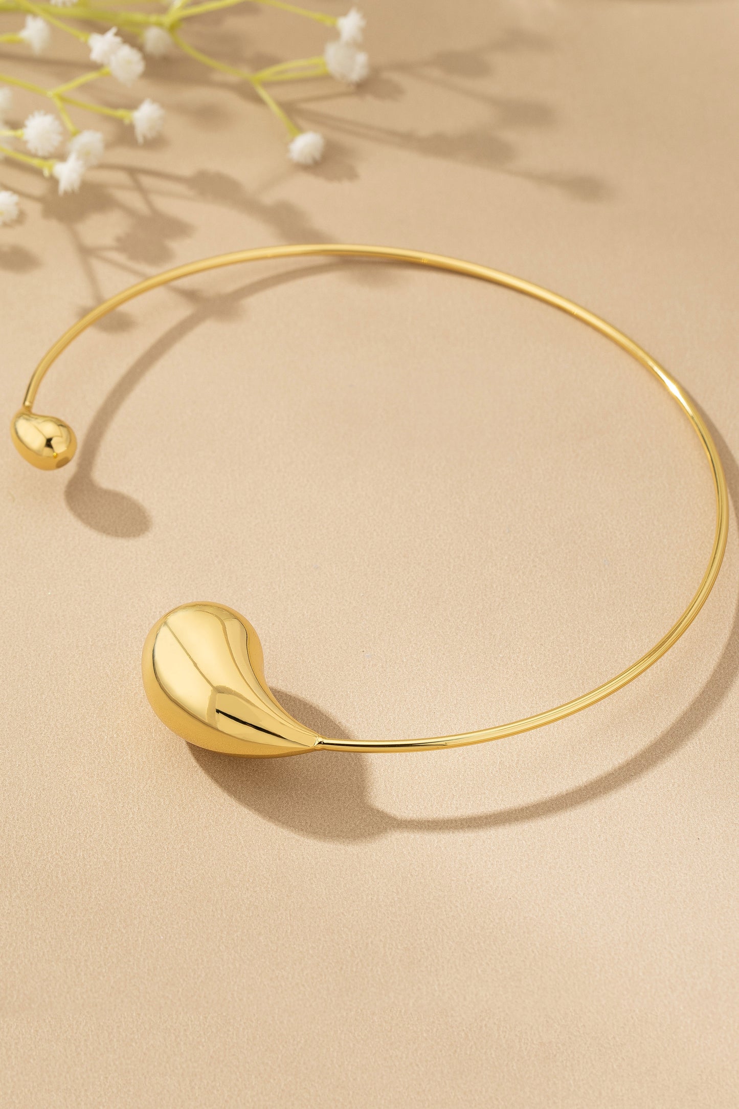 Water-Proof Puffy Teardrop Collar Necklace