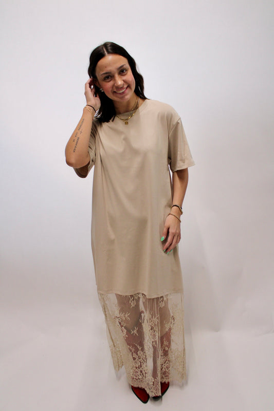 Taupe oversized midi dress with short sleeves and sheer lace hem detail styled with red cowgirl boots