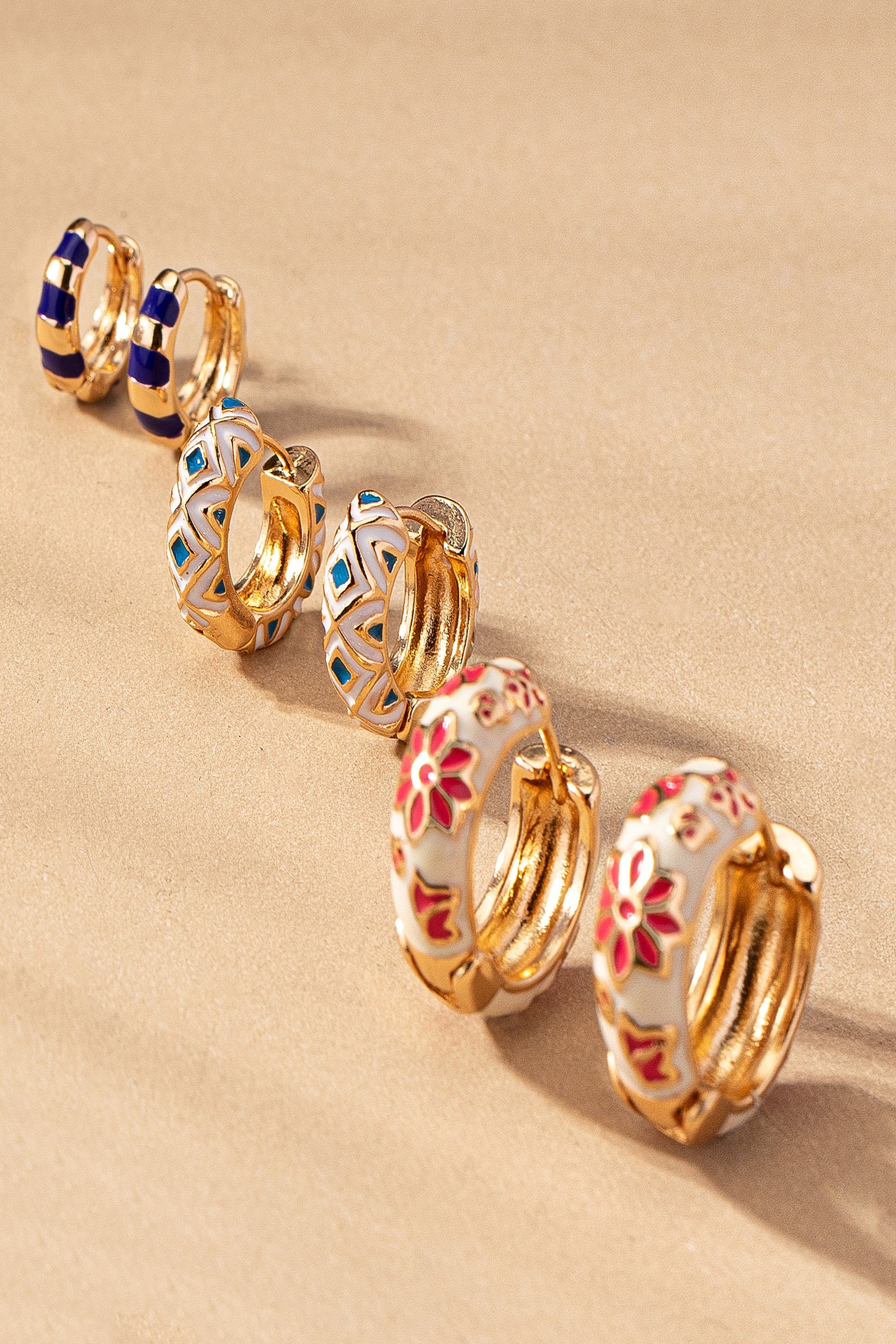 Huggie hoop with enamel flowers and blocks