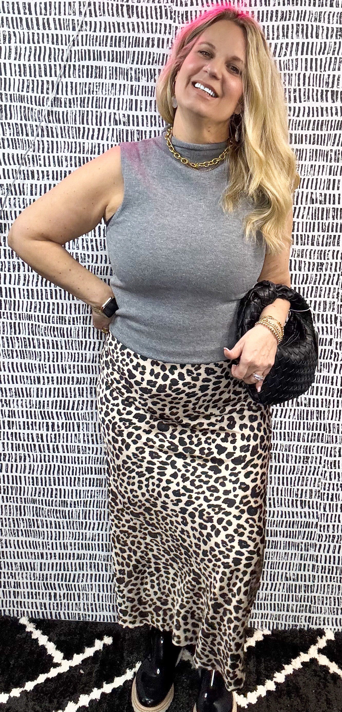 Mock Neck Sleeveless Knit Top