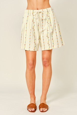 Garden Flower Embroidered Flare Shorts