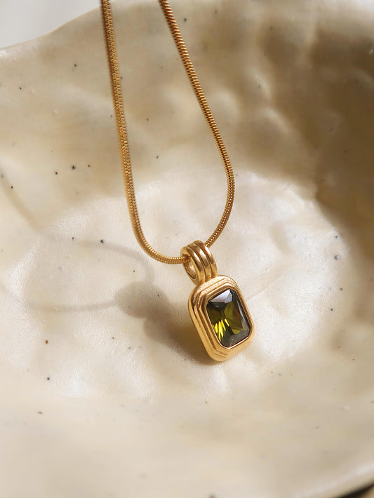 Maeve Black Square Stone Pendant