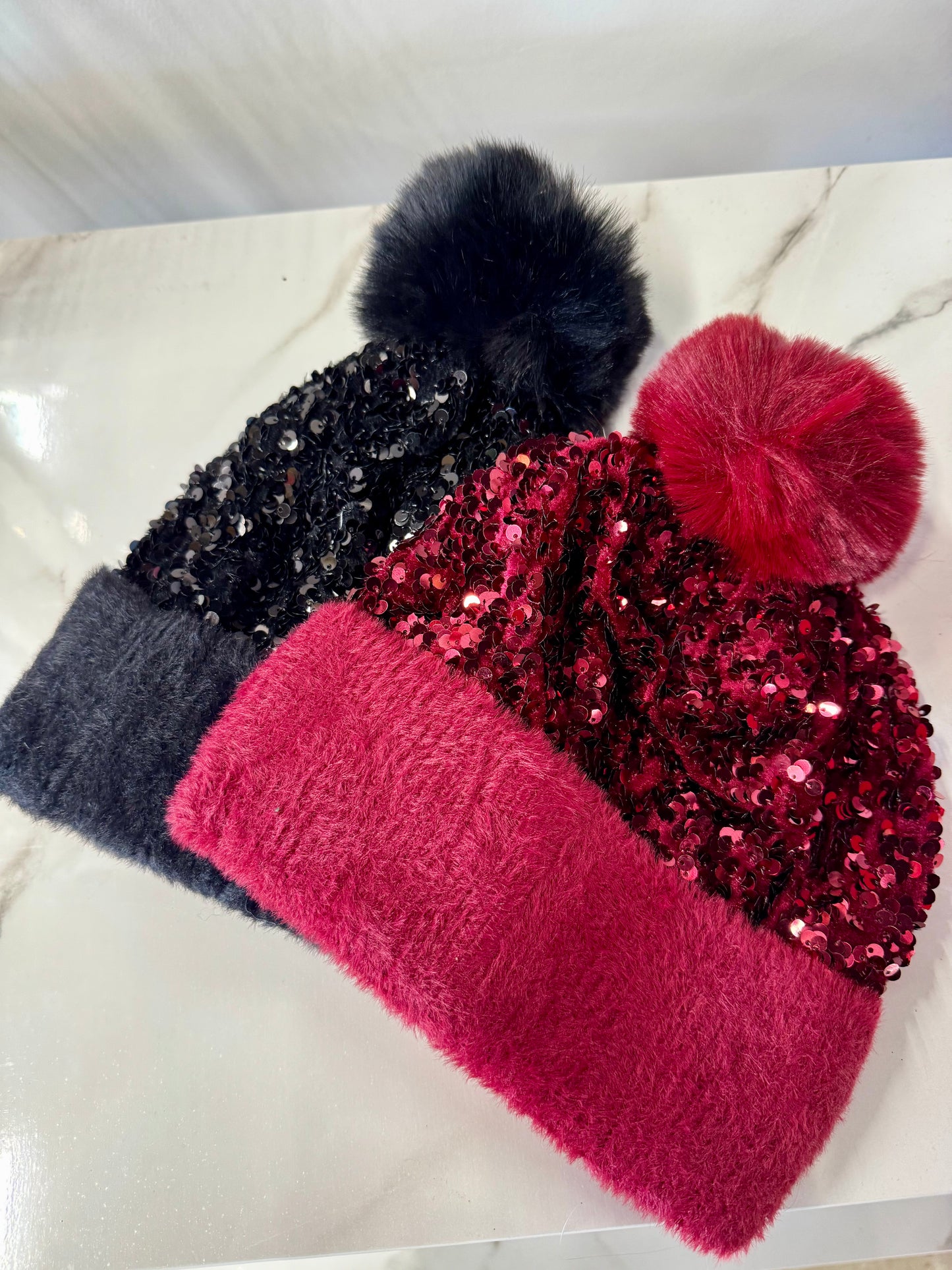 Sequin Festive Beanie w/ Pom Pom