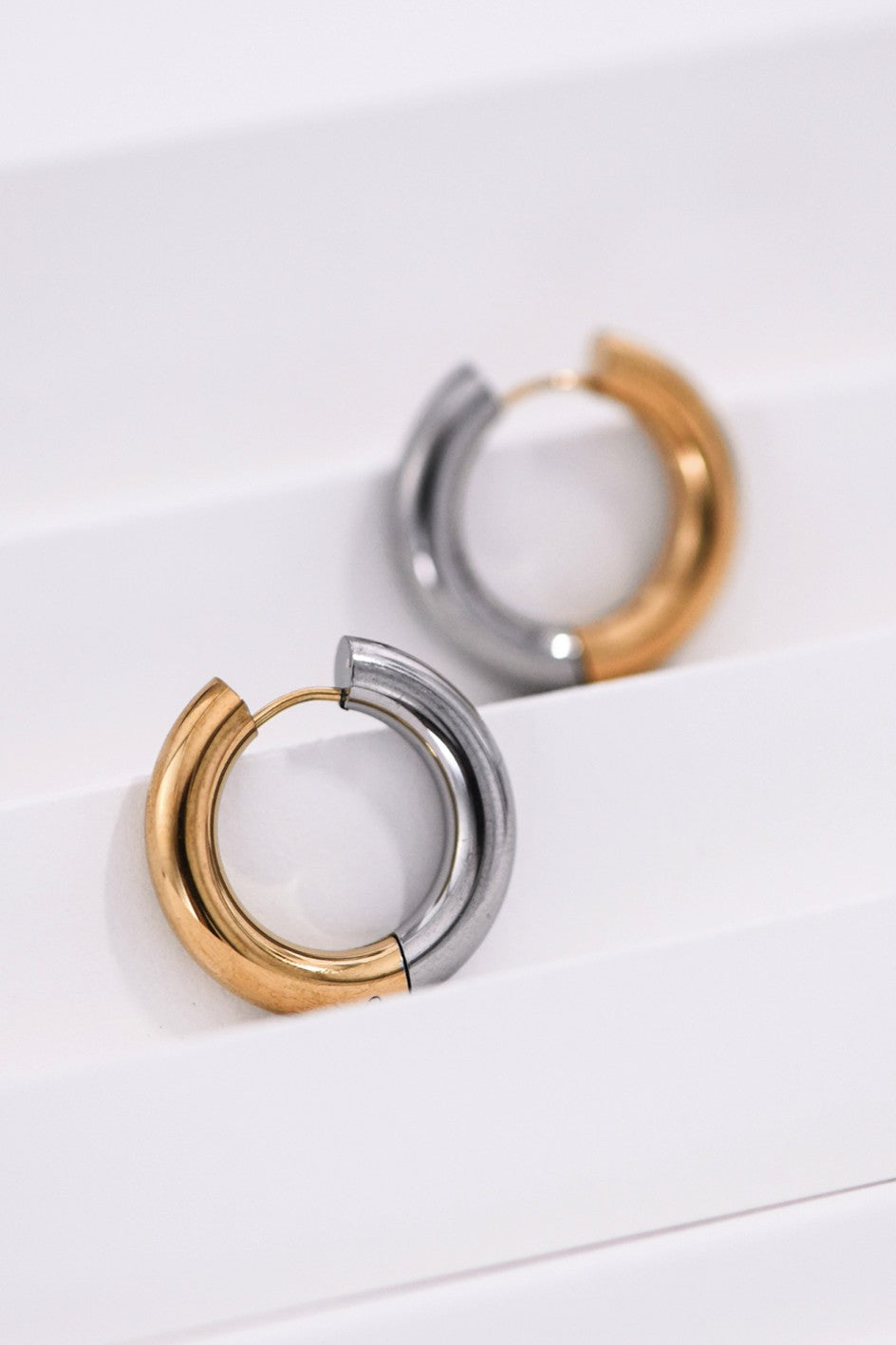 18k Chunky Closed Hoop 2 Toned Earrings