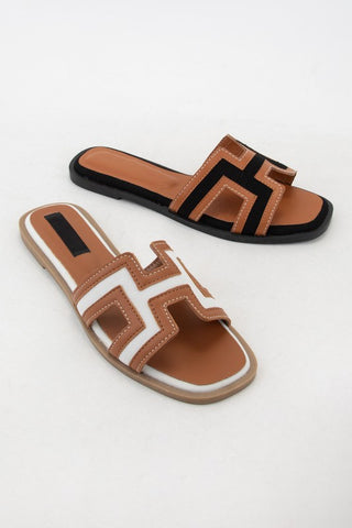 Luke Sandal