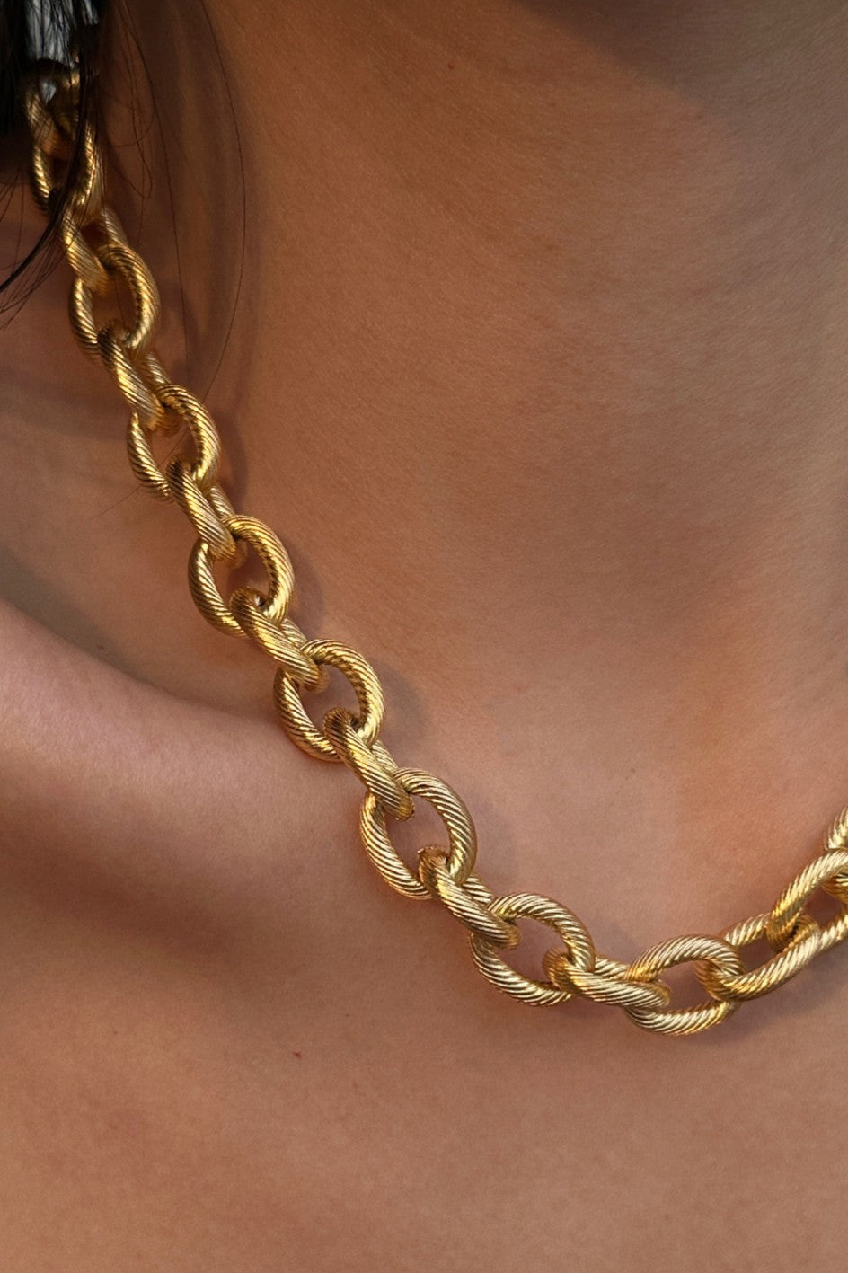 18K Chunky Etched Chain Necklace