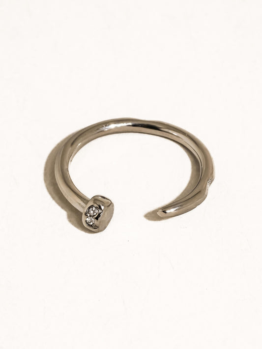 Vexa Wrap Around Nail Ring