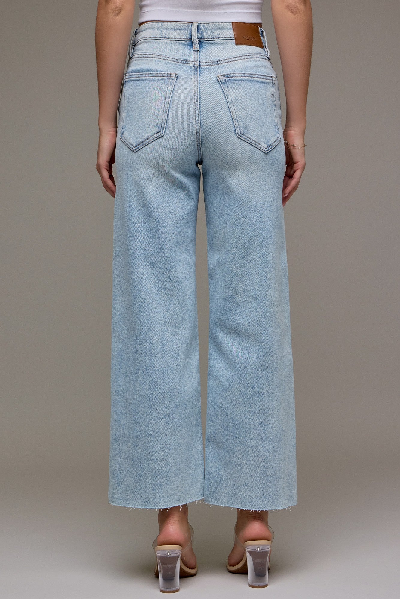 Nori Hidden Light Wash Clean Stretch Wide Leg