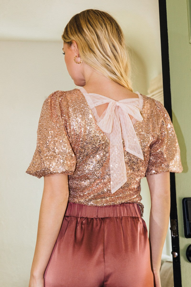 Izzy Sequin Puff Short Sleeve Top