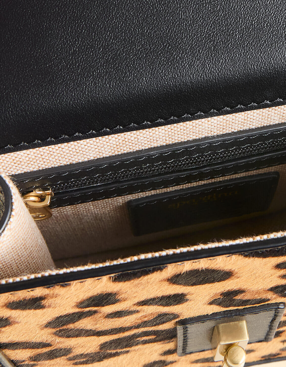 Case Crossbody Leopard