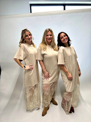 Chloe Casual Chic Lace Maxi Dress