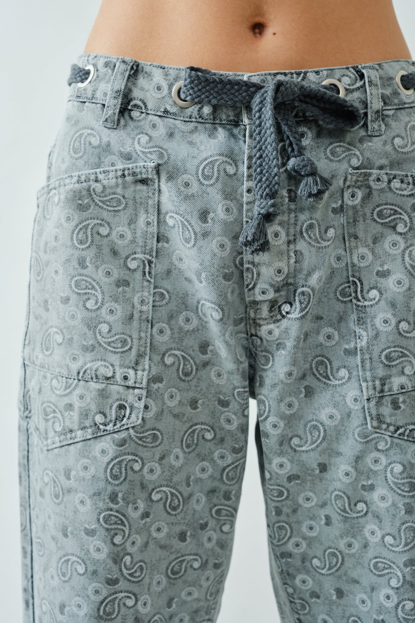 Paisley Barrel Denim Pants With Eyelet Waist