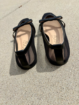 Florence Mesh Upper With A Bow Flat