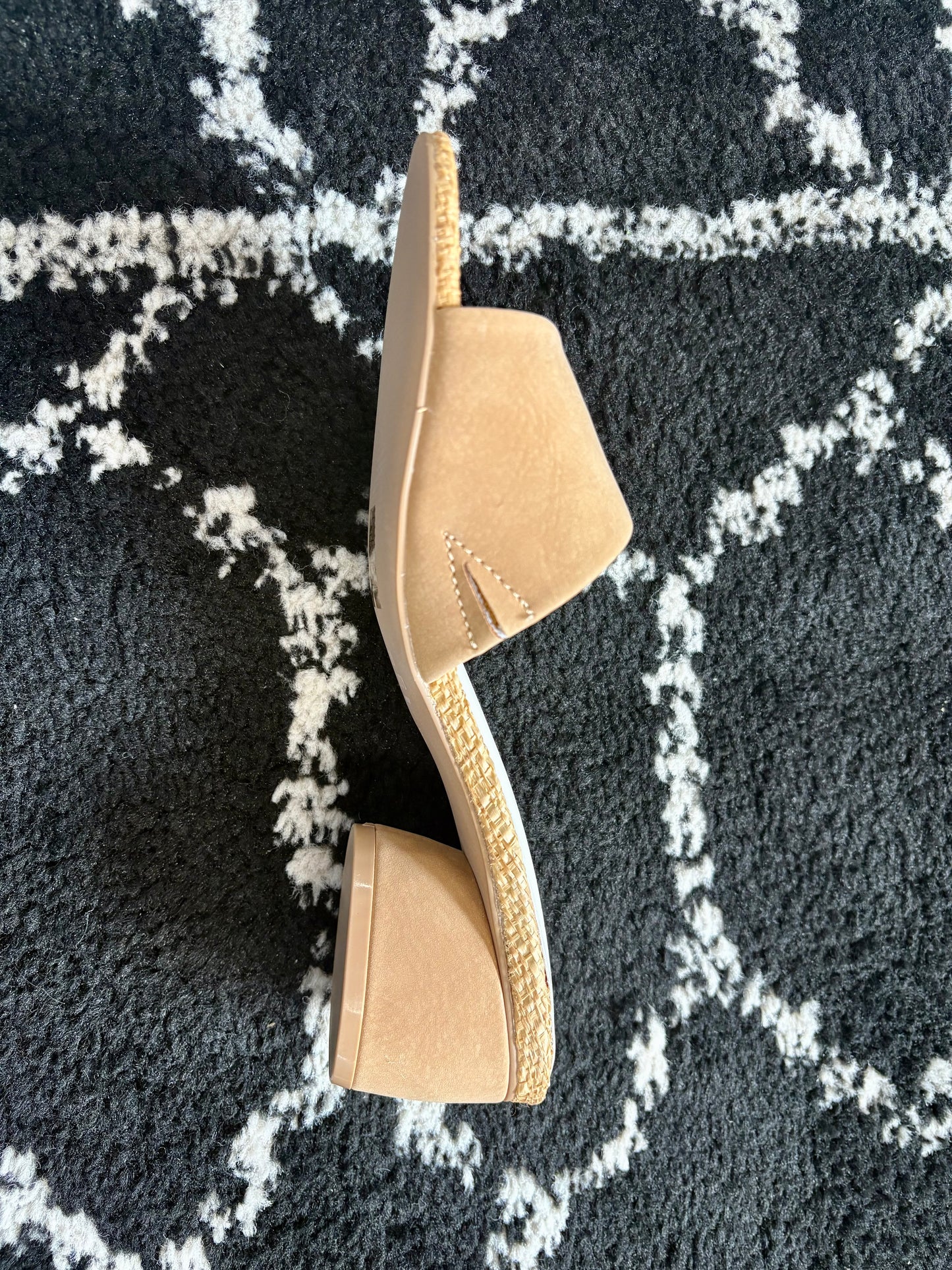 The Paloma - Low Heeled Sandals