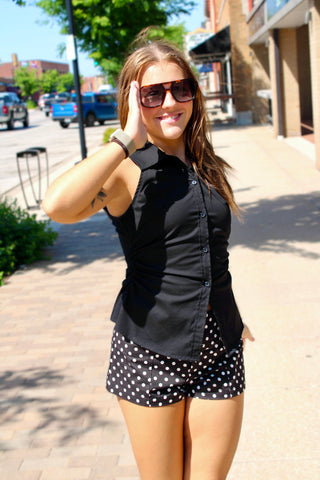 Kennedy Sleeveless Collar Top