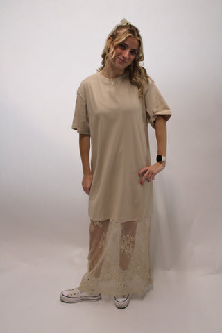 Chloe Casual Chic Lace Maxi Dress