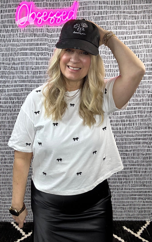 Bow Embroidered Short Sleeve Tee