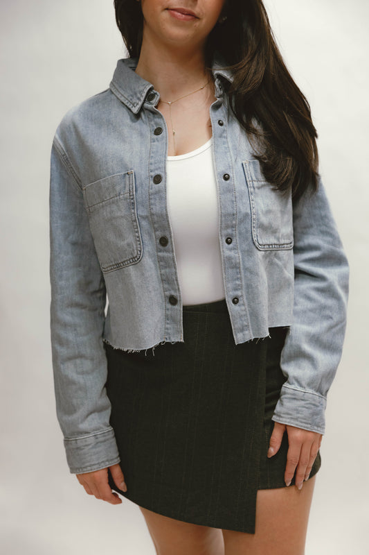 Hidden Vintage Wash Cropped Denim Shirt