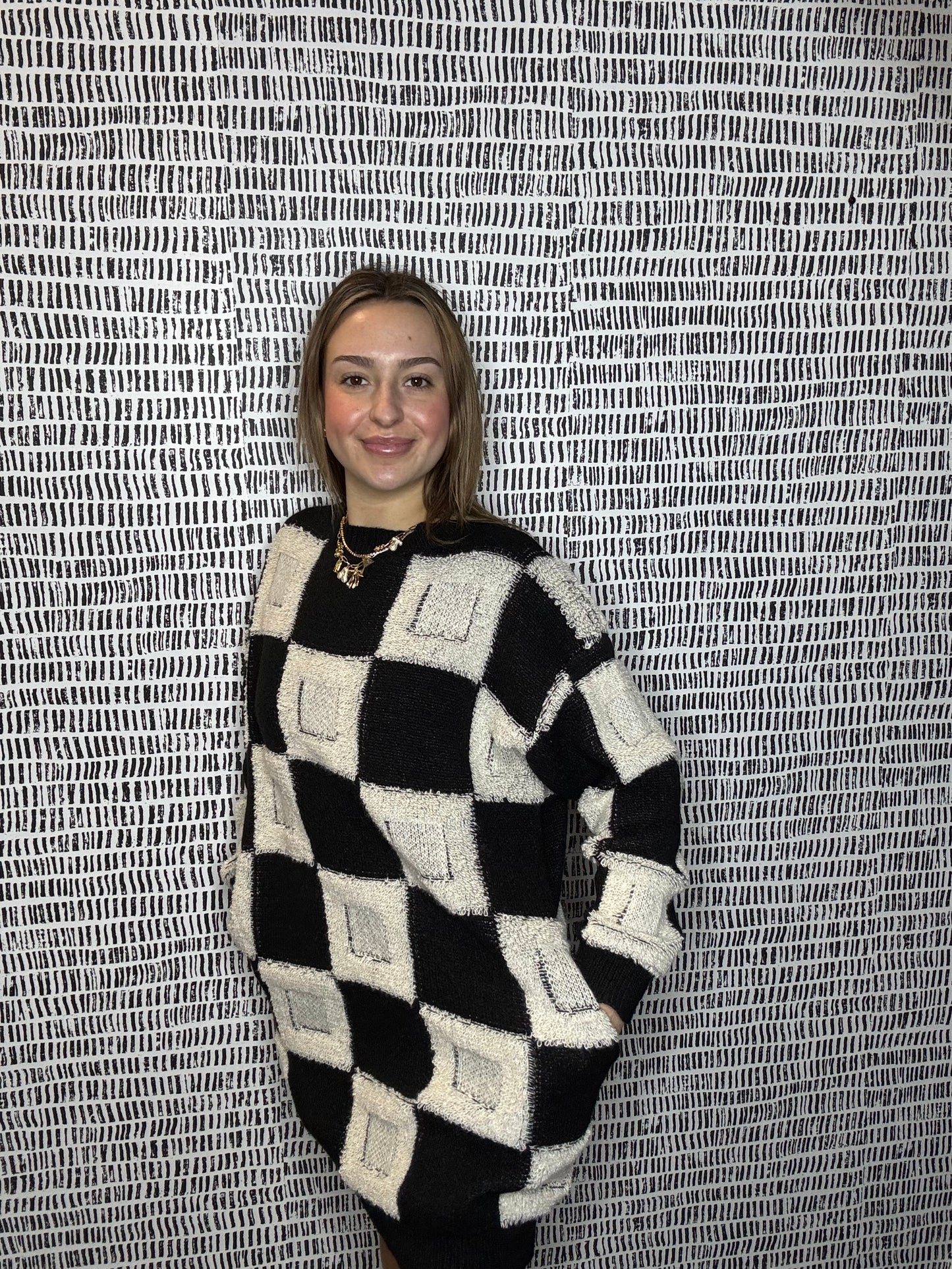 Fuzzy Checkered Mini Sweater Dressu