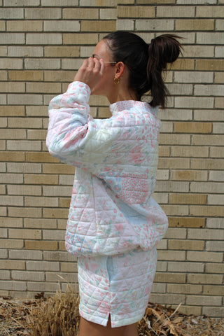 Bloomy Babe Quilted Mock Neck Pullover