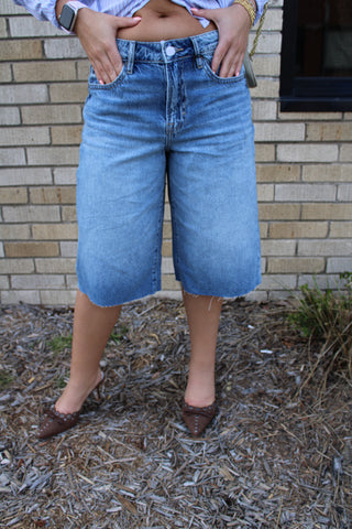 Marlin Hidden 14" Inseam Bermuda Shorts