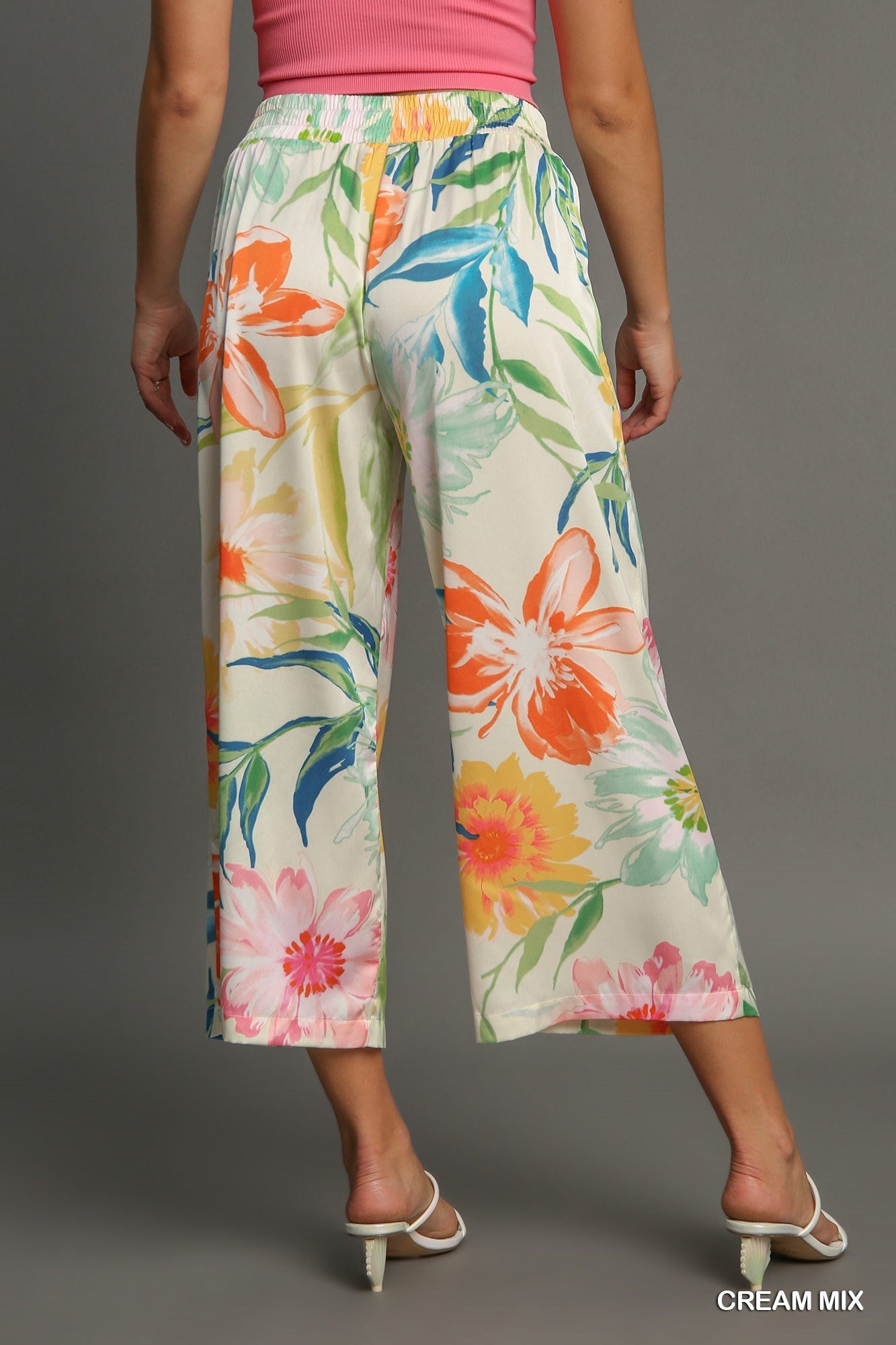 Floral Print Ankle Pants