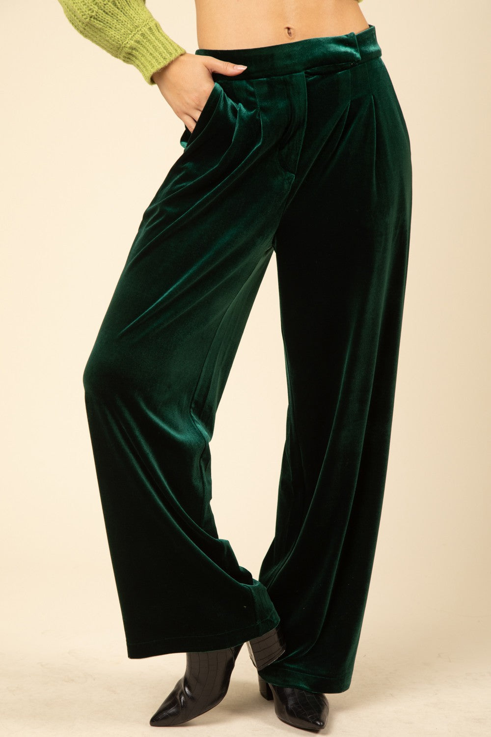 Curvy Velvet Holiday Pant
