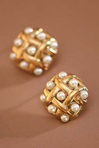 18K Waterproof Non-Tarnish Stainless Steel Basket Pearl Studs