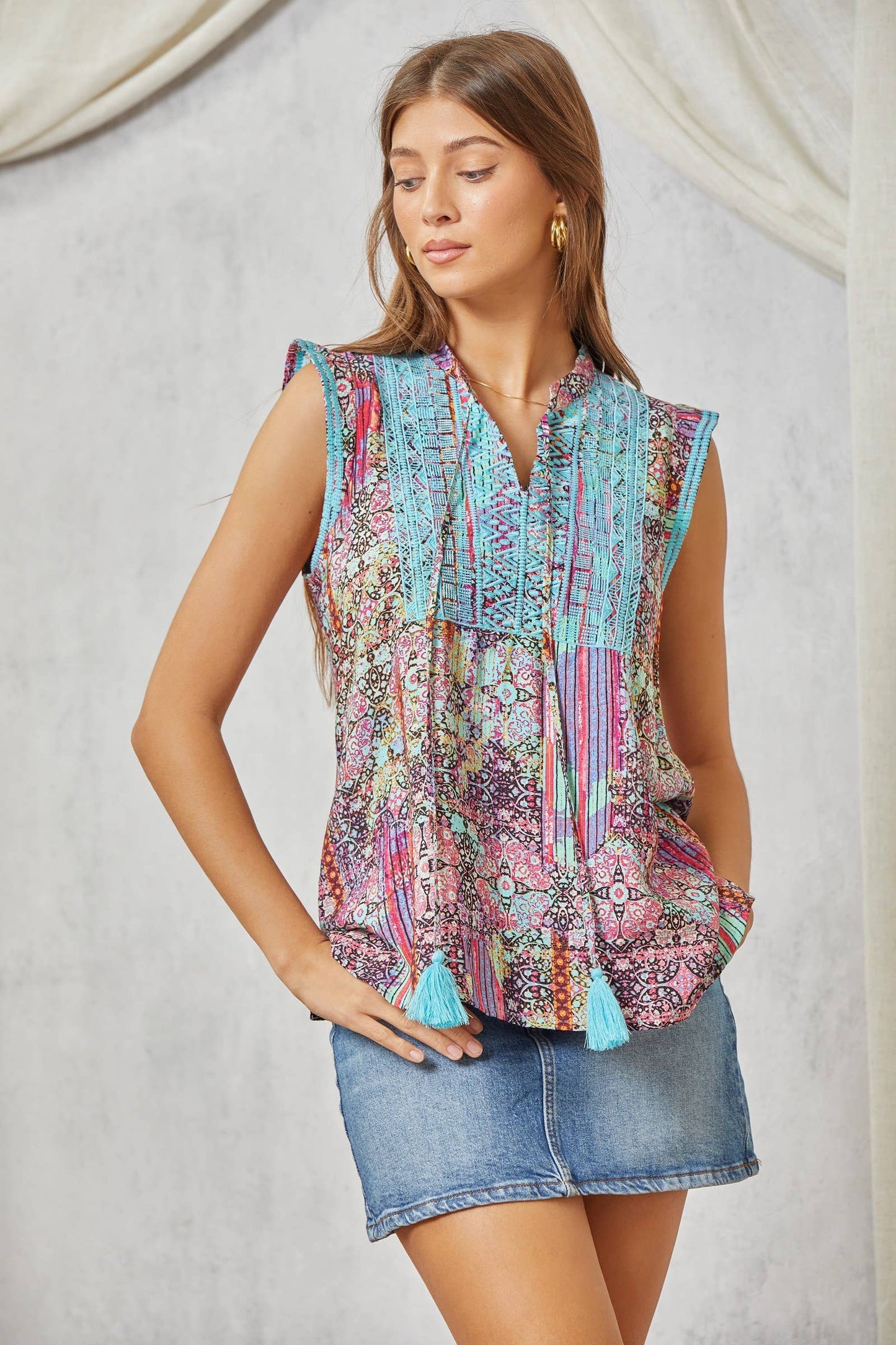 Emma Embroidered Top w/ Cap Sleeves