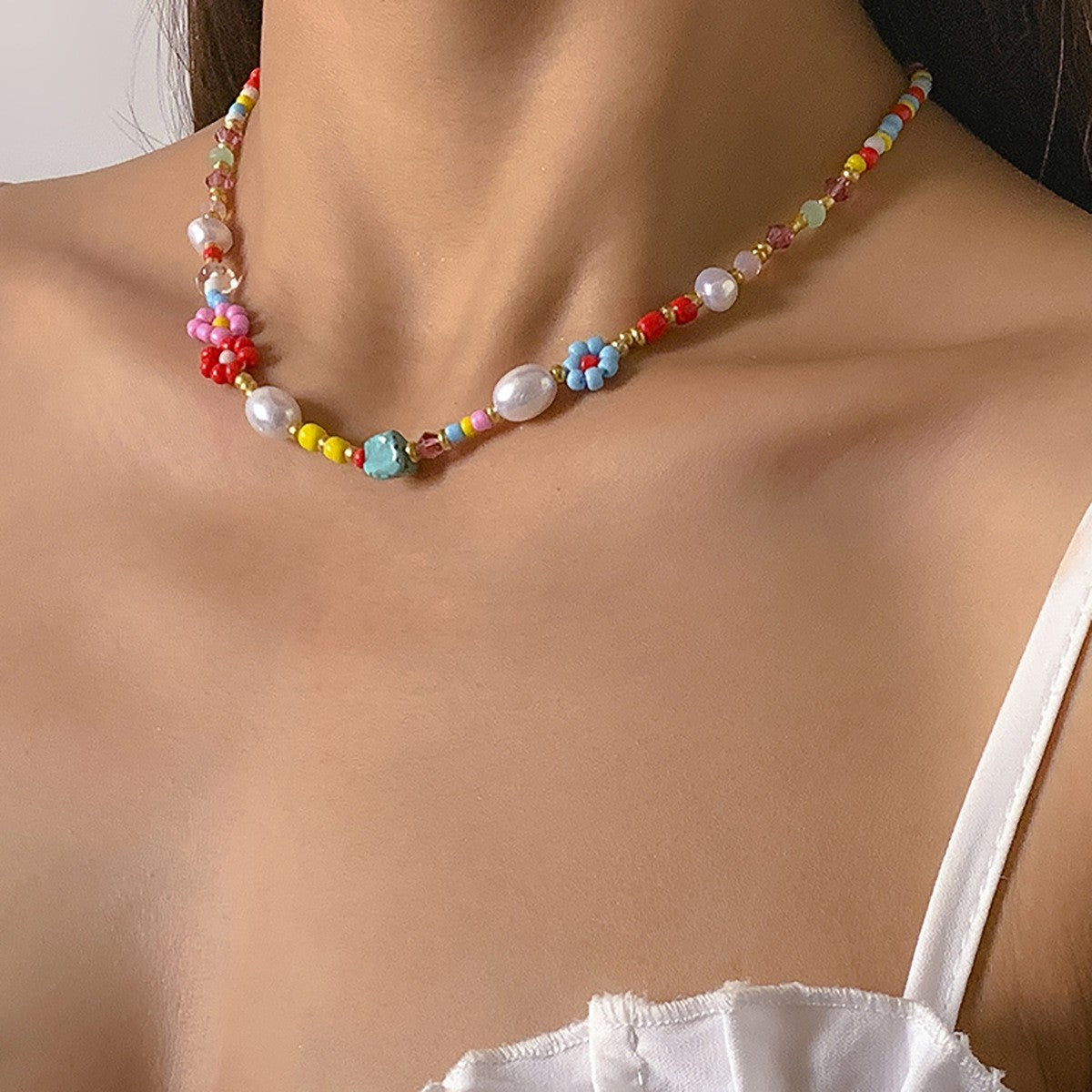 Iris Daisy Pearl Necklace