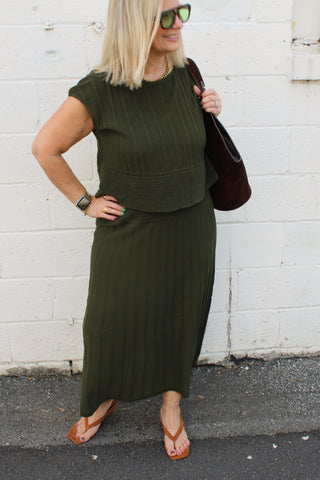 Women's olive green sweater knit maxi dress