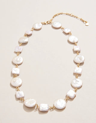 Pretty Pearl Necklace