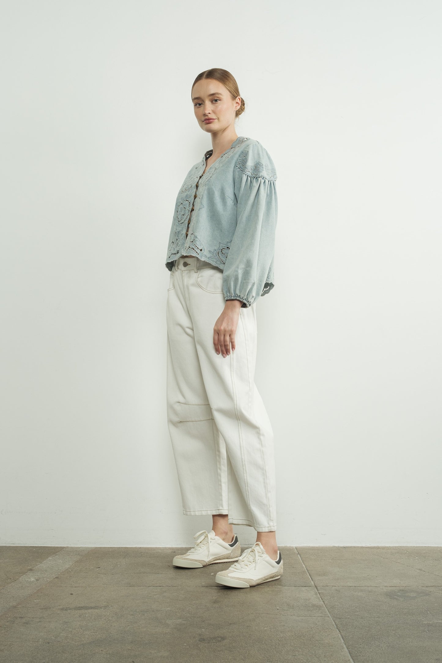 Dana Denim Embroidery Volume Sleeve Top